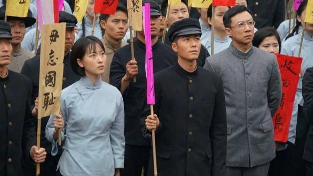 何雨虹|岳丽娜老了，肖茵瘦脱形后灵气没了，何雨虹成郭靖宇团队当家花旦