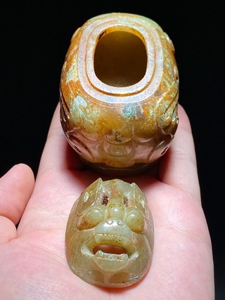 和田玉籽料|明以前 和田玉籽料受沁 瑞兽 香薰 摆件