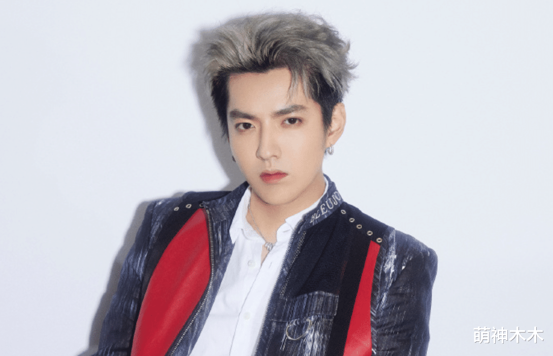 吴亦凡|吴亦凡一夜被曝多名女友，疑似聊天截图曝光，出手阔绰转账三万多