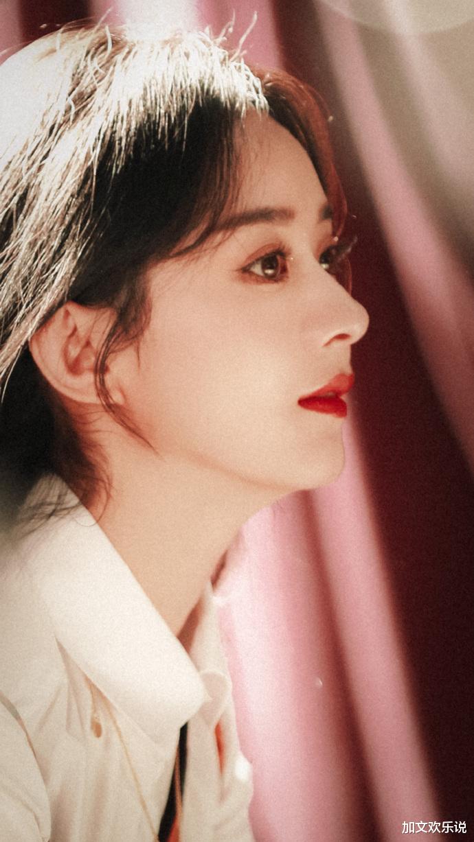 赵丽颖|被经纪人曝出黑料,差点断送演艺生涯,赵丽颖到底做错了什么?