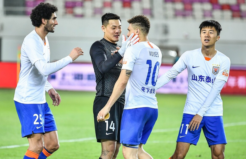 泰山队|泰山队将加冕“12冠王”！4大球星冲4大奖，2大将续约，弃将报销
