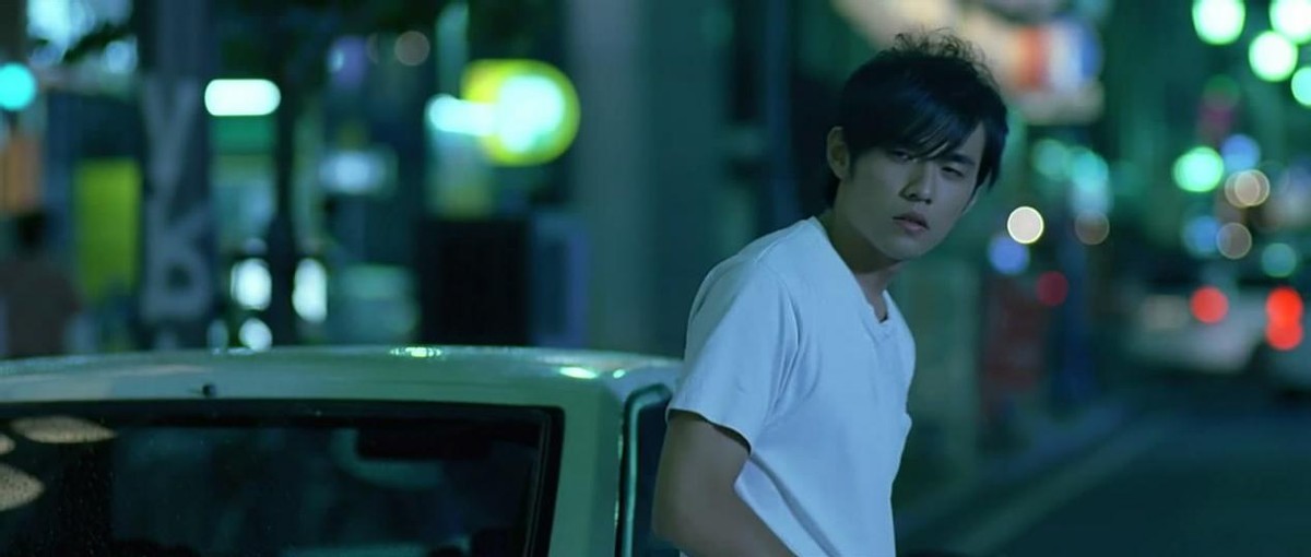 周杰伦|那年,演员周杰伦26岁,导演张艺谋邀他拍大片