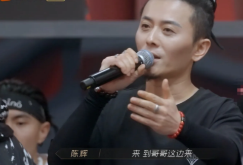 赵文卓|《披荆斩棘》转会环节，陈辉展现了人性的温情，赵文卓说话太“伤人”