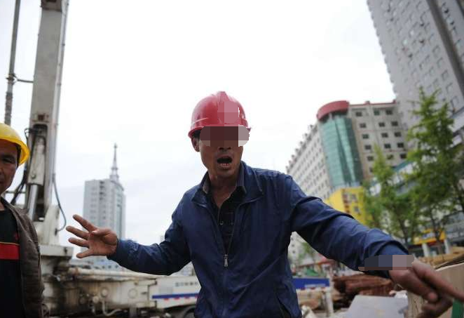 肺癌|肺癌并非悄无声息！医生坦言：头部若有4个表现，或是癌细胞“苏醒”，莫大意