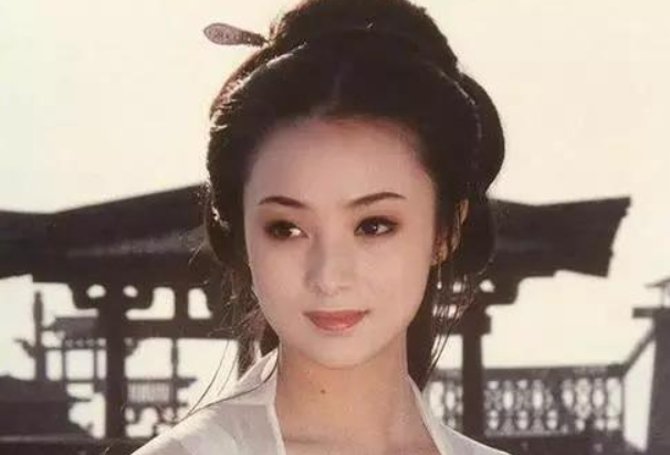 蒋勤勤|“古装第一美女”蒋勤勤，没能大红大紫的背后，竟是惨遭“闺蜜”背叛