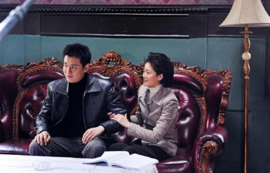 韩雪|容嬷嬷的儿子，出道10年无人知晓，儿媳妇却“人尽皆知”