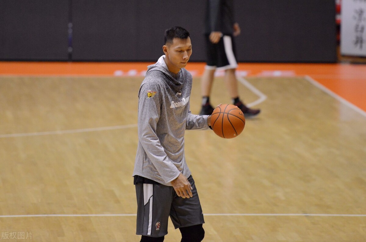 易建联|易建联：我可能是中国男篮历史上最失败的领袖