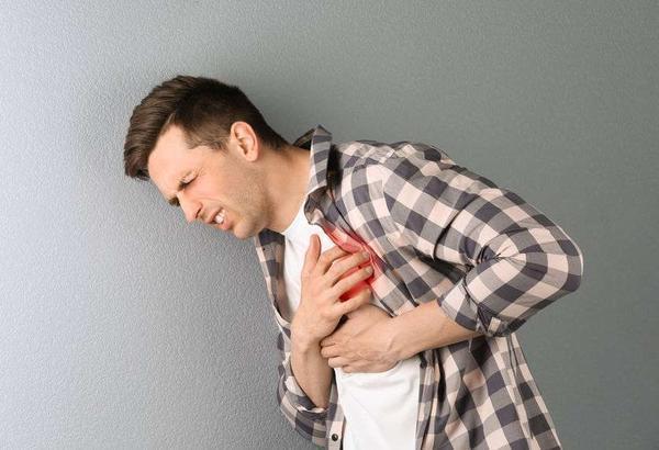 心肌梗塞|早起时有4个异常，多半是心梗，牢记3多2少，心梗见你“绕道走”