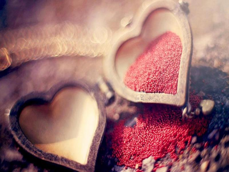 女孩|22岁低调富二代女孩表白被拒，对方知道女孩家世后，又反追，现实