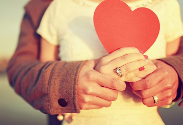 爱情|情人节连环日平安夜、圣诞节、元旦，你是找工作还是谈恋爱？