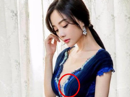 李小璐|李小璐被爆料怀孕即将领证，未婚夫对甜馨很好，贾乃亮也太能忍了吧