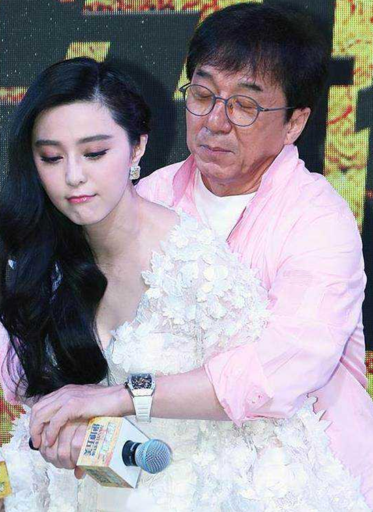 陈坤|梅婷养他6年，李小冉为他打了2次胎，他却娶了小比自己15岁的女人