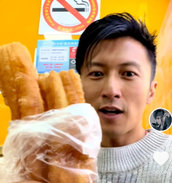 李亚鹏|李亚鹏与谢霆锋到底差了哪里，网友评价居然如此两极？