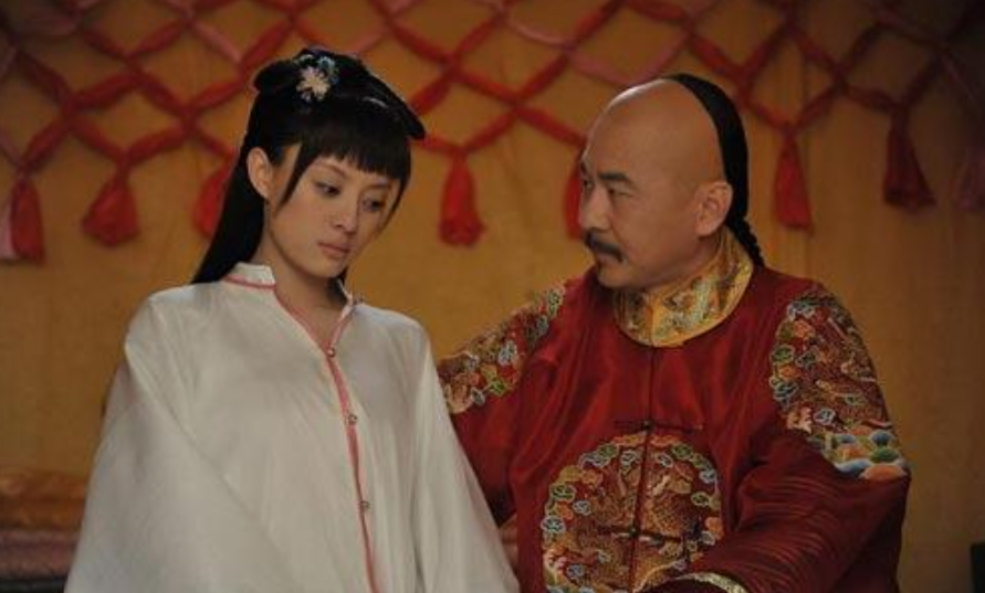 甄嬛传|最初版《甄嬛传》定妆照曝光，祺贵人惹人发笑，看到甄嬛却被惊艳