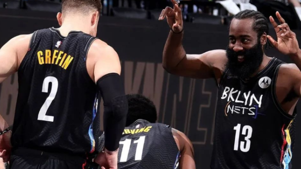 篮网队|篮网1夜之间宣布2人退出G2,22+8超级悍将也没法上了