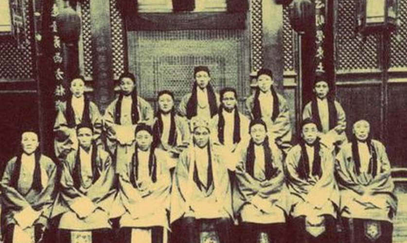 林黑儿|义和团“黄莲圣母”林黑儿结局，洋人将她做成标本，带回西方展览
