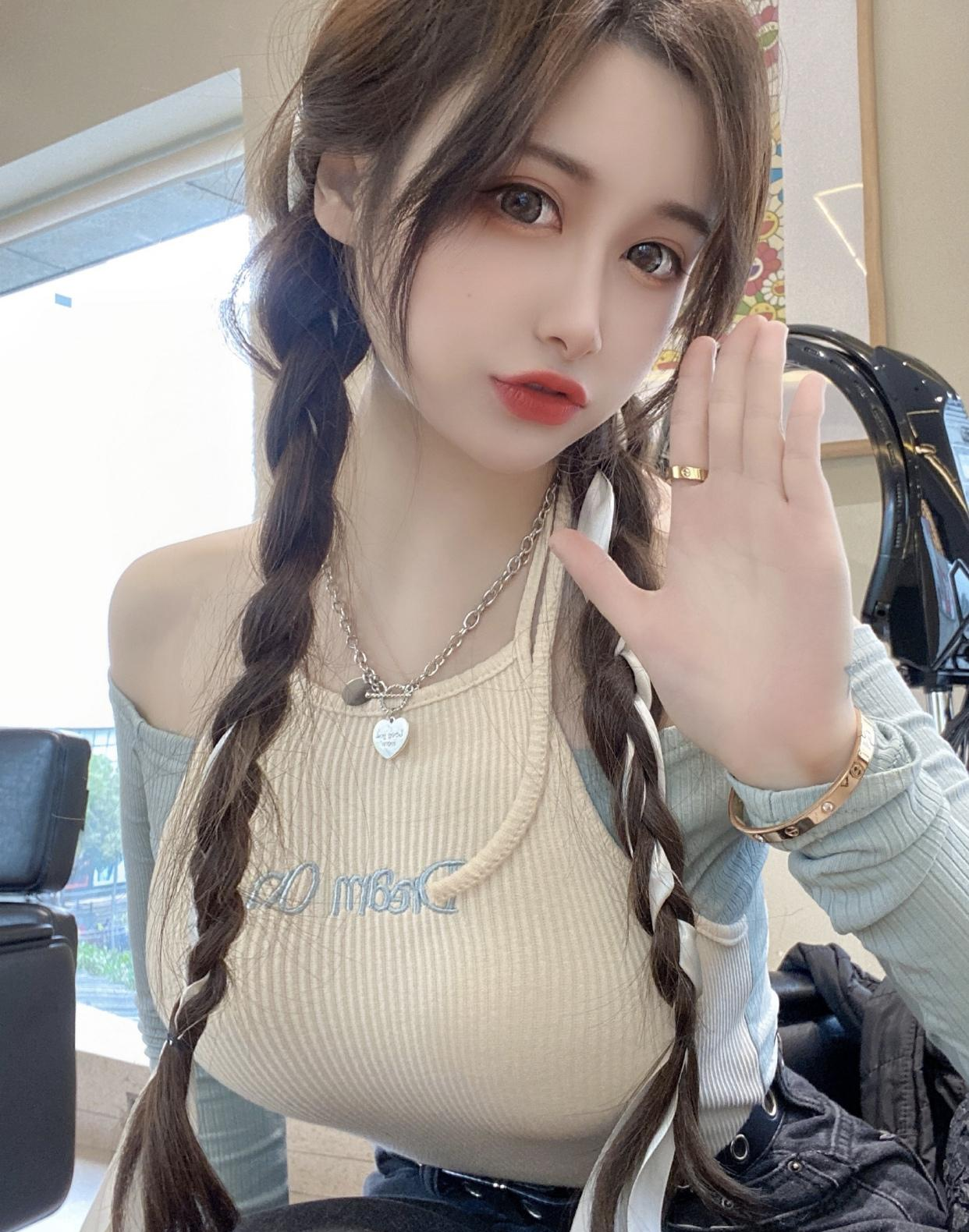 24小时的爱|工友带老婆回宿舍，邻居目睹全过程，这姿势谁能顶得住！