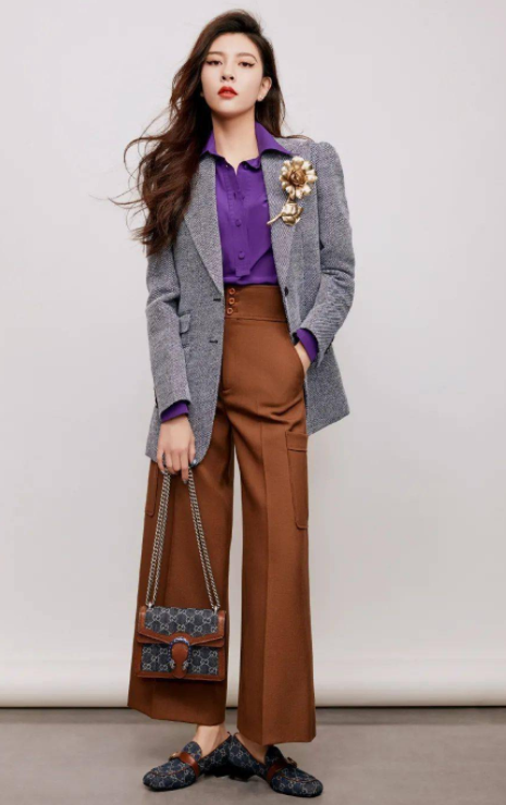 银行|甜酷女孩宋妍霏,穿衣不要太时髦,不愧是“行走的种草机”