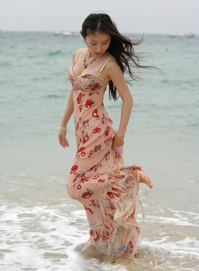 魔幻手机|舒畅，经典的董鄂妃到魔幻手机的傻妞