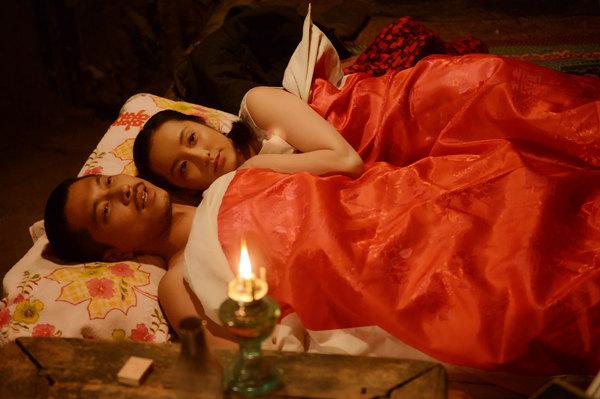 胡歌|胡歌昔日的“梦中女神”，吃火锅被富商看上，仅仅认识17天就闪婚