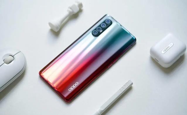 OPPO Reno3 元气版上手体验：轻薄高颜值