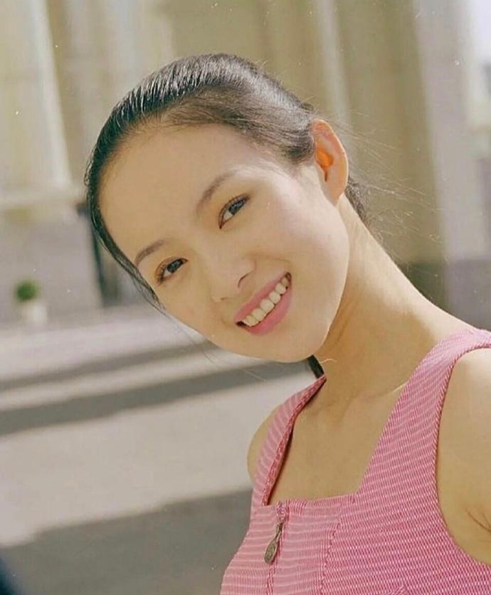 章子怡|章子怡的“多彩情史”