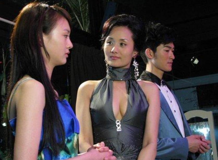 明星|“儿子”是当红明星，女儿是奥运冠军，51岁她才是真正人生赢家