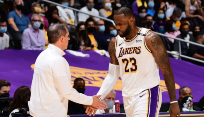 籃網(wǎng)隊(duì)|湖人收6大壞消息！無緣賽點(diǎn)+晉級概率暴跌，詹姆斯遇到大麻煩