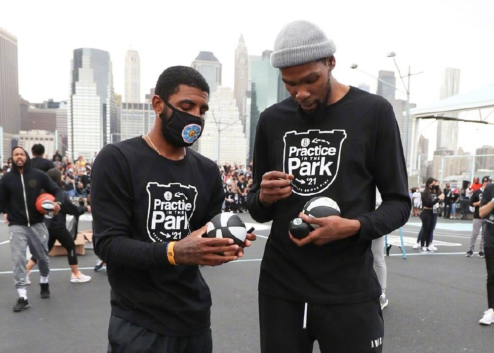 青岛市 欧文威少互换？洛城媒体建议湖人入局，哈登连续发声有深意