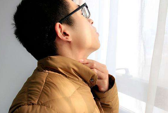 肝脏|快递小哥肩痛1年,化疗3次离世,医生叹息:这病每年害死30多万人