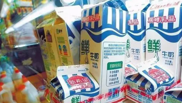 阿里巴巴|同一箱牛奶网上卖25，为何实体店却要50？看内行人的说法