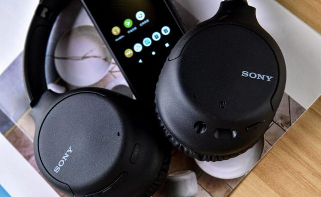 索尼|索尼WH-CH710N简评,学生党专属降噪耳机