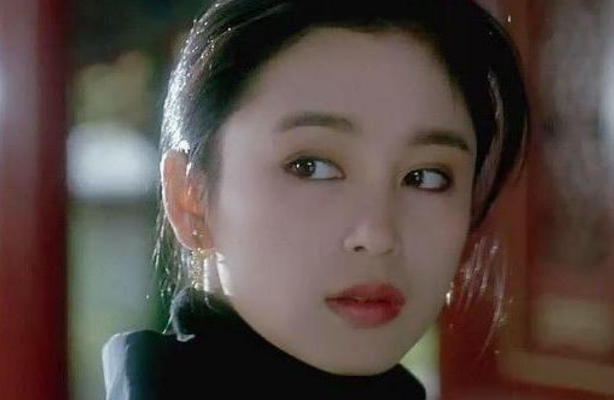 林青霞|演了三部琼瑶剧都只是配角，美人陈红为何不得琼瑶赏识？