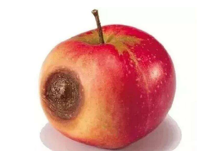 近视|?58岁阿姨坚持刷牙，确诊甲状腺癌，医生叹息：刷牙后这1习惯害人不浅