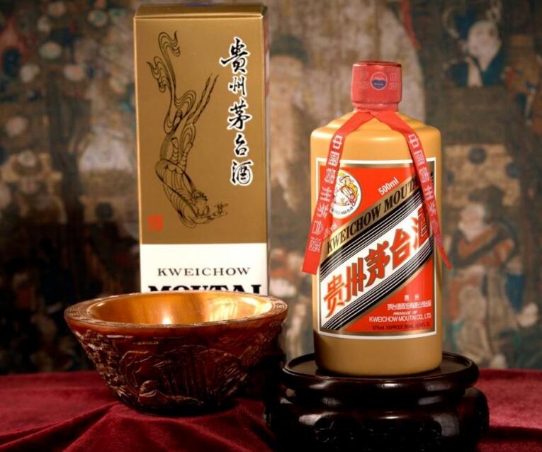贵州茅台|购买贵州茅台时要看清，如果瓶身缺少这2字，十有八九是冒牌货