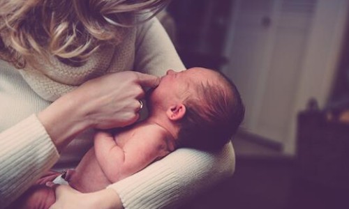 愿美好|不用担心给宝宝断奶,只要用对的方法轻松搞定。