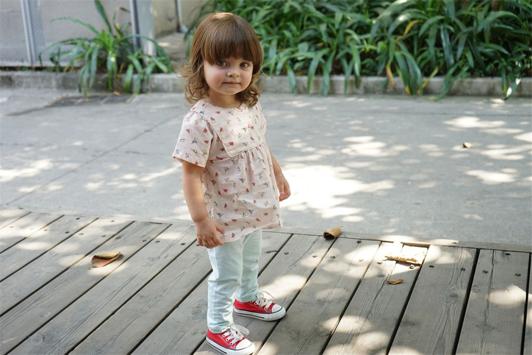 雷九趣说|应对黏人宝宝,责备训斥没有用,3招帮你搞定这些黏人娃