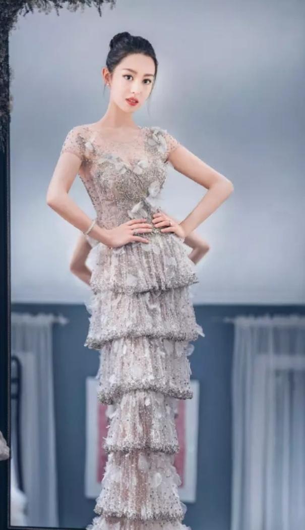 经山历海|郎朗老婆近照曝光，产后恢复超好？网友大呼：给普通人留条活路