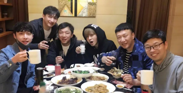 林志炫|三位前辈鼎力相助之下，张艺兴不想红都难