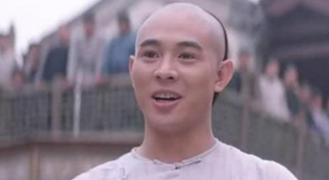 方世玉|?方世玉武功高强，但有地方碰不得，24岁时被尼姑一脚踢死