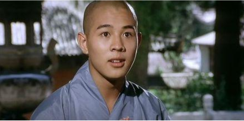 李连杰|李连杰那么有钱，为何不治甲亢？向太一句话道出了缘由