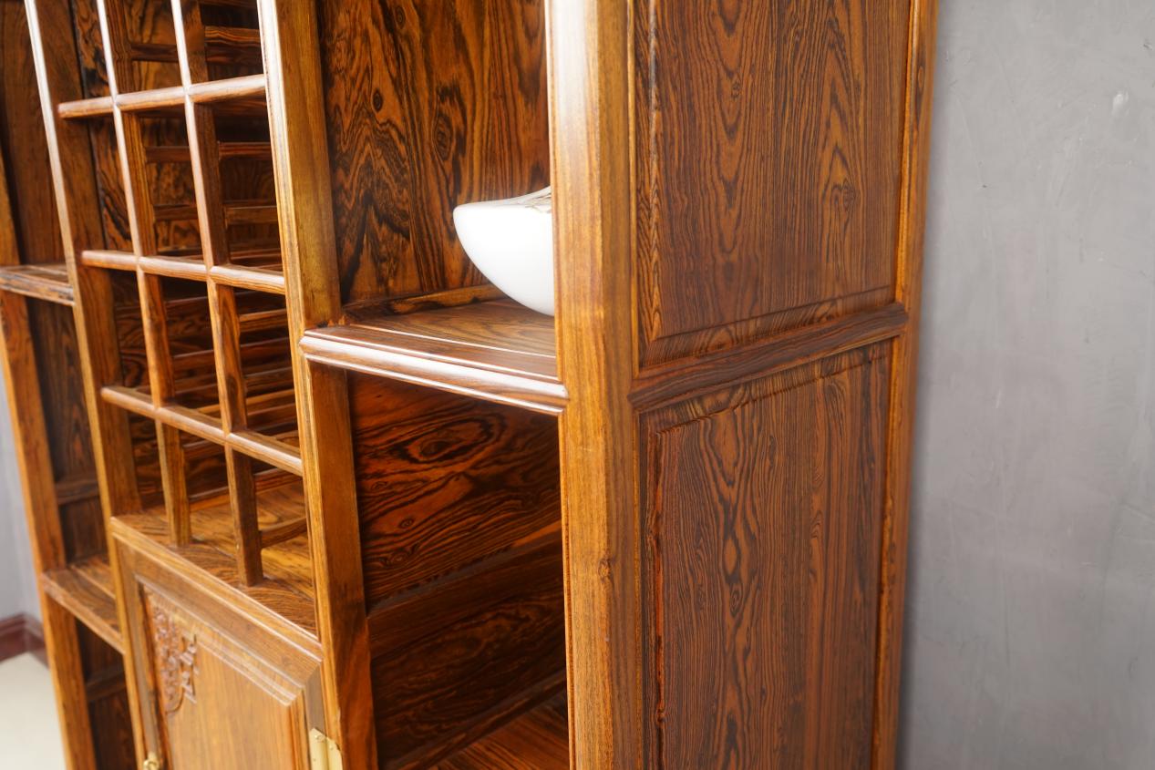 红木家具:全套太贵?一两件老家具就能起到画龙点睛的作用!