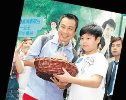 黎耀祥|57岁的黎耀祥仍5点钟起床，努力拍戏，只因儿子没出息！