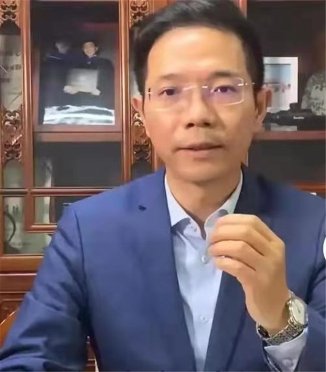 律师|错换接连保密进行了两件大事，除了房产纠纷开庭以外，还有一件也没对外公开！