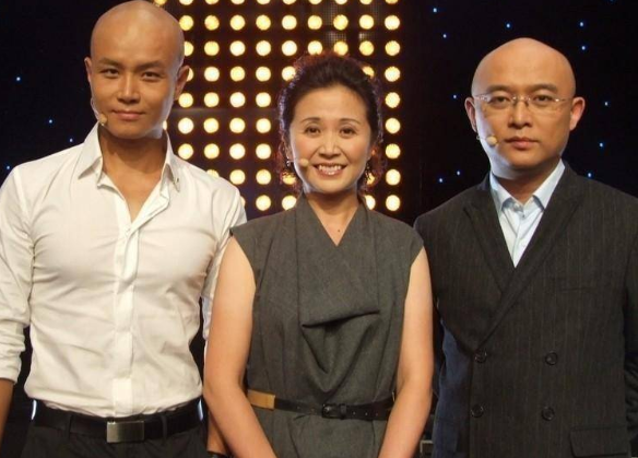 乐嘉|乐嘉：从金牌主持人到街头卖艺，如今出家为僧，他错在哪了？