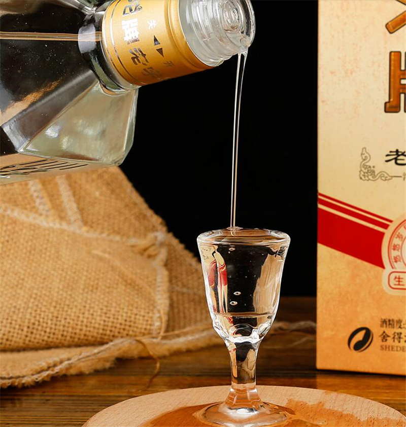 “天府之国”美酒无数,然而当地人不喝五粮液,却钟爱3种平价酒