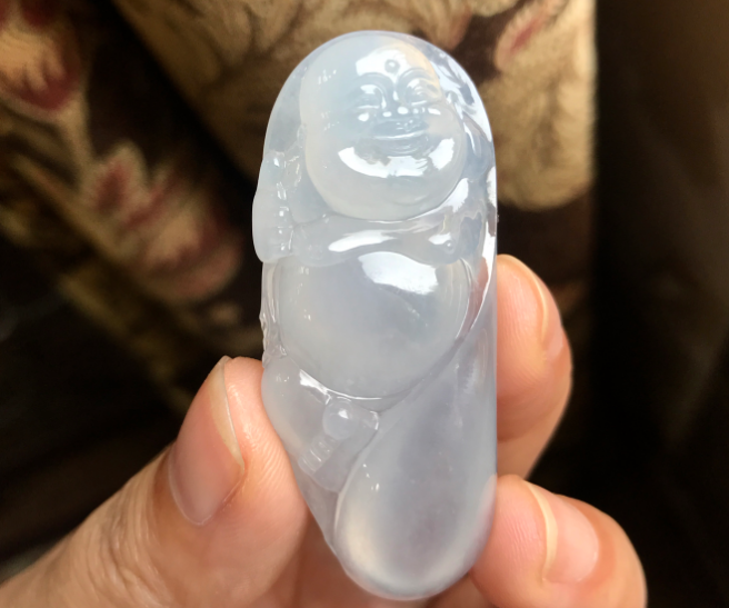 翡翠|翡翠的知识非常渊博，想要充分了解它很难，所以要多学多看多摸