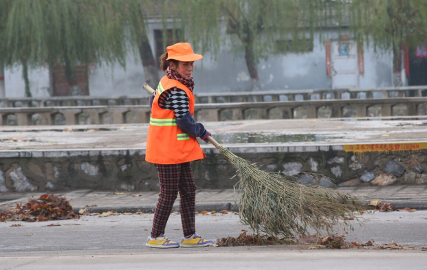 银耳|上了年纪就浑身酸痛?骨科教授:“2白”比烟酒还伤骨,再馋也不能多吃