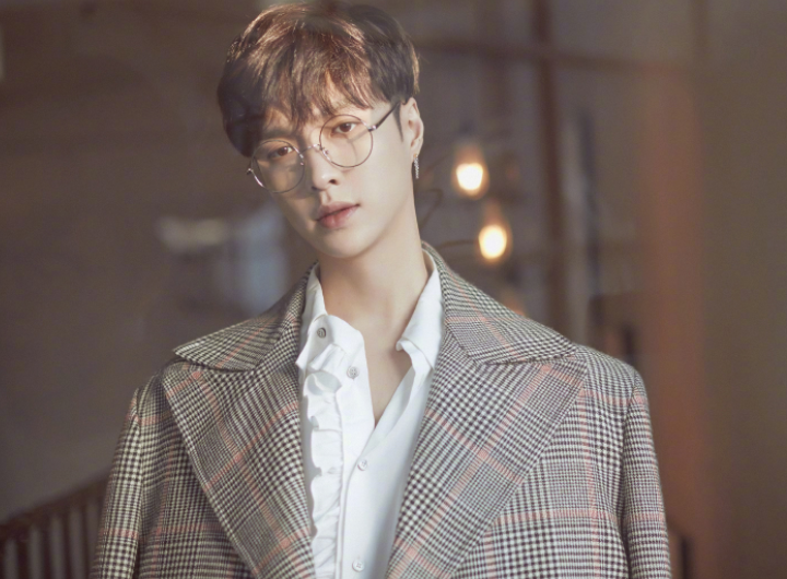 倪虹洁|男星张艺兴，他走的是老一辈艺术家的路，不断提升实力拿出作品