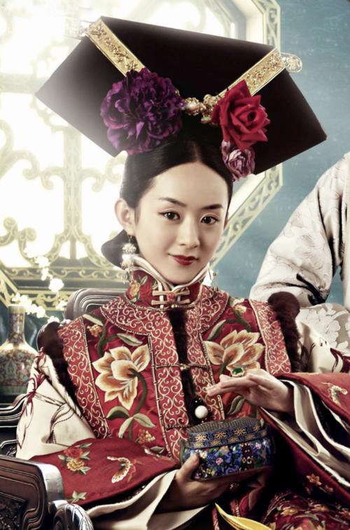 赵丽颖|继《宫锁沉香》之后，赵丽颖再次饰演反派角色，眼神犀利令人害怕